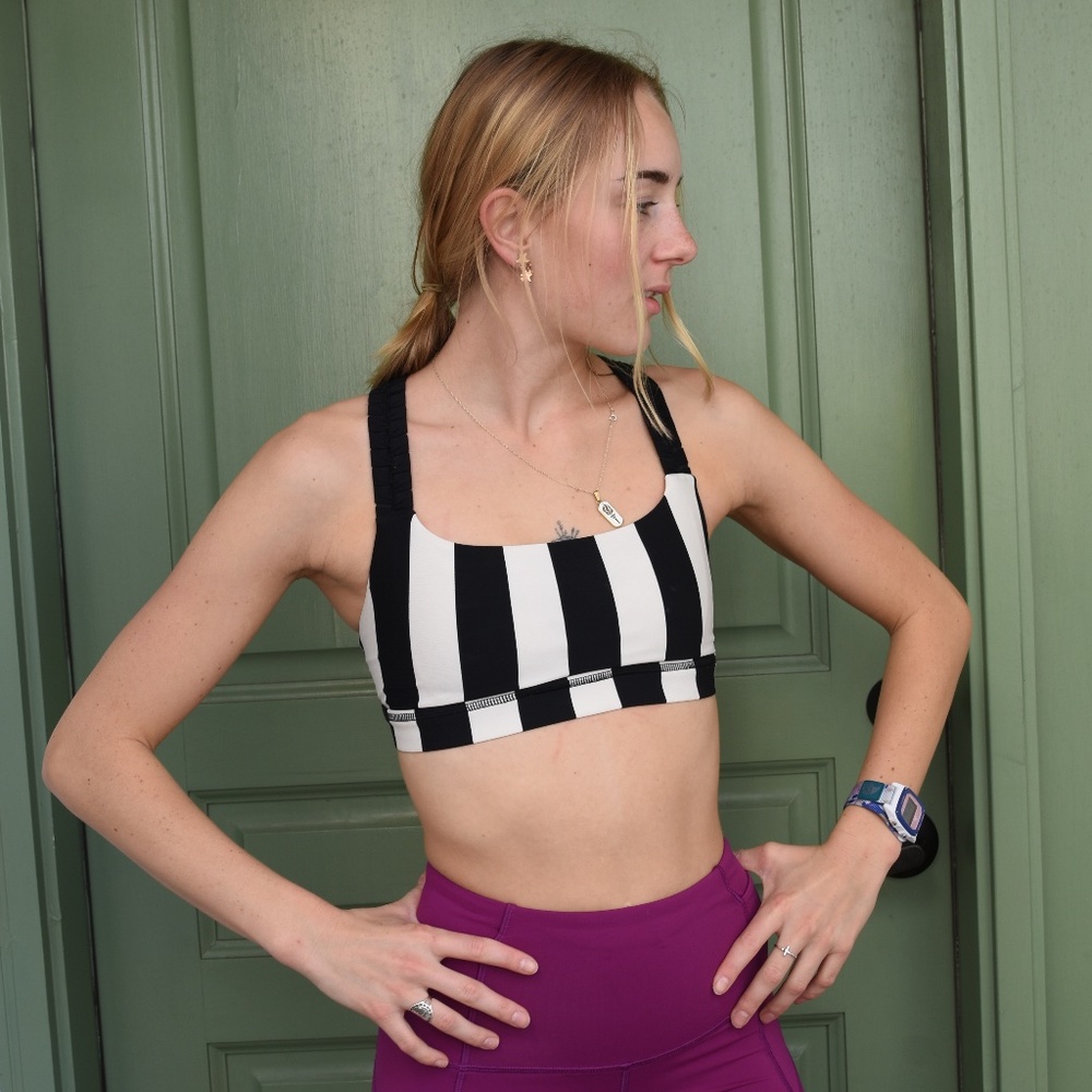 Lululemon ~ Inner Heart Bra